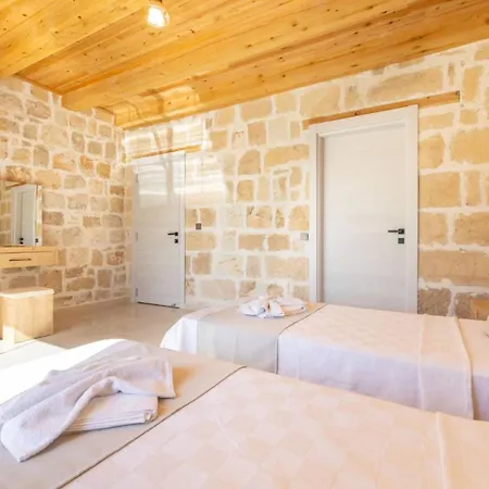 Islamlar Village 2 Bedroom 7196 Villa